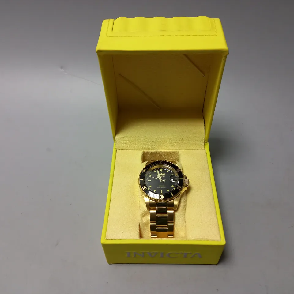 INVICTA PRO DIVER STAINLESS STEEL MEN'S AUTOMATIC WATCH - 40MM