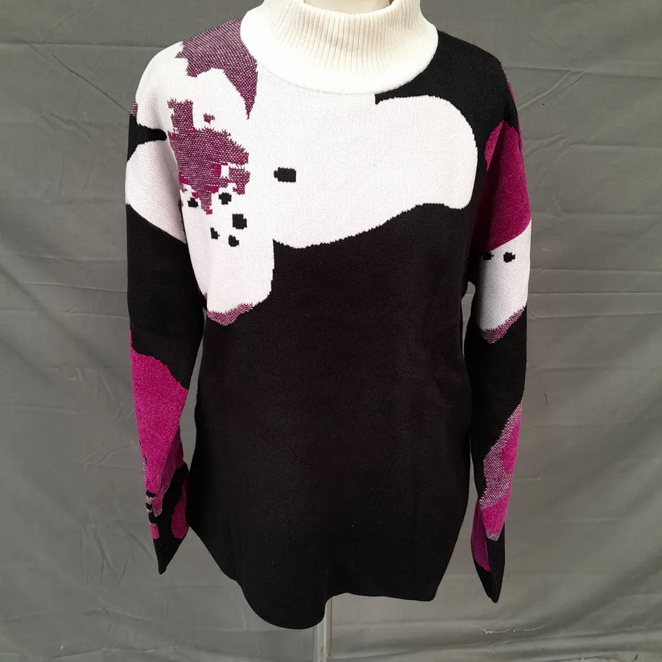WYNNE COLLECTION FLORAL SWEATER IN PLUMBERRY COMBO SIZE M