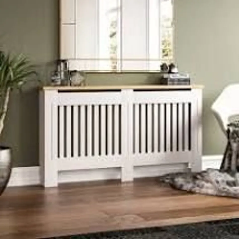 BOXED BEACSFIELD RADIATOR COVER 83CM X 152CM