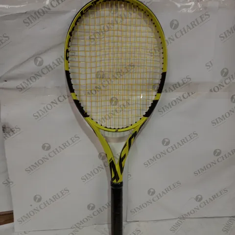 BABOLAR PURE AERO TENNIS RACKET