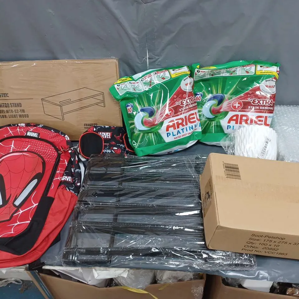 BOX OF APPROXIMATELY 15 ASSORTED HOUSEHOLD ITEMS TO INCLUDE BONTEC MONITOR STAND, ARIEL PLATINUM, AND MARVEL SPIDERMAN BACKPACK ETC. 