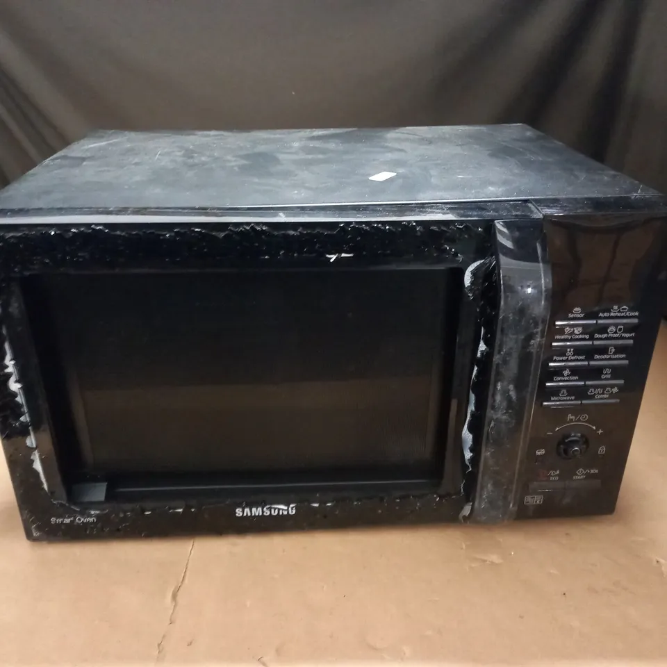 SAMSUNG SMART OVEN - MC28H5125AK