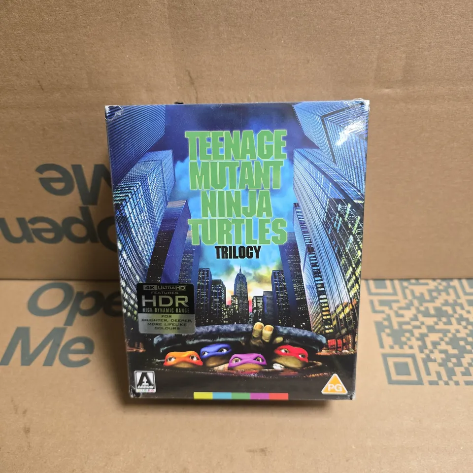 TEENAGE MUTANT NINJA TURTLES TRILOGY 3 DISC 4K ULTRA HAD LIMITED EDITION BOX SET