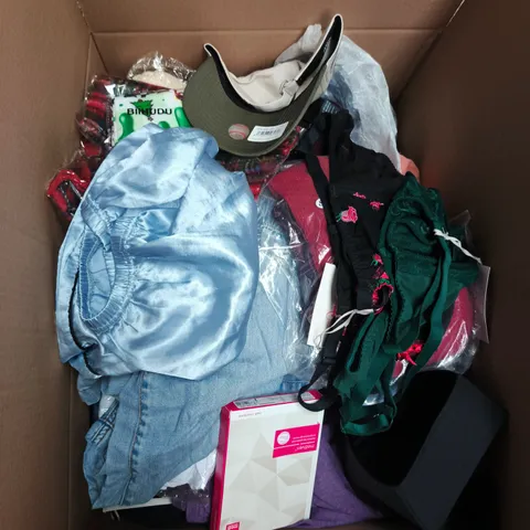LARGE BOX OF APPROXIMATELY 25 ASSORTED CLOTHING ITEMS IN VARIOUS COLOURS, STYLES AND SIZES - COLLECTION ONLY