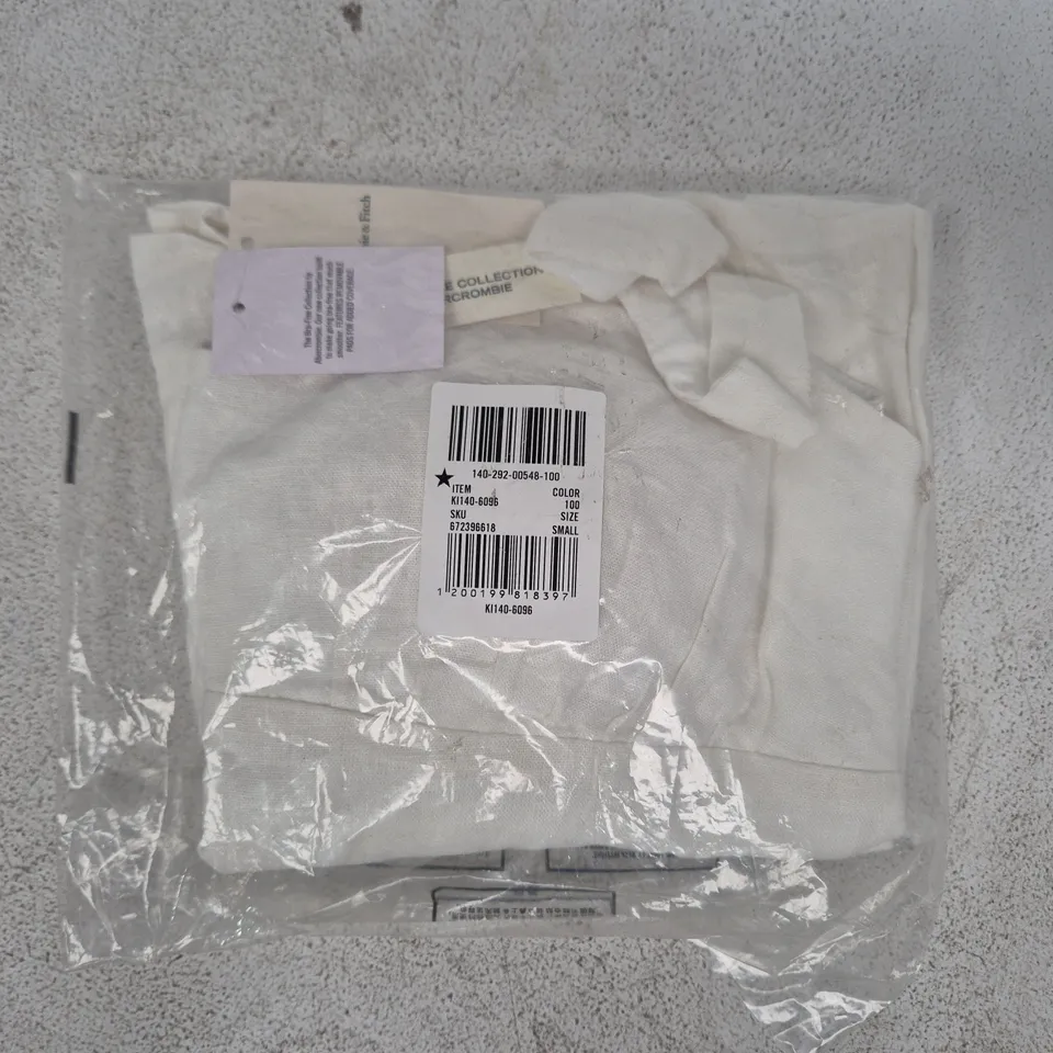 BAGGED ABERCROMBIE & FITCH TOP IN WHITE SIZE SMALL