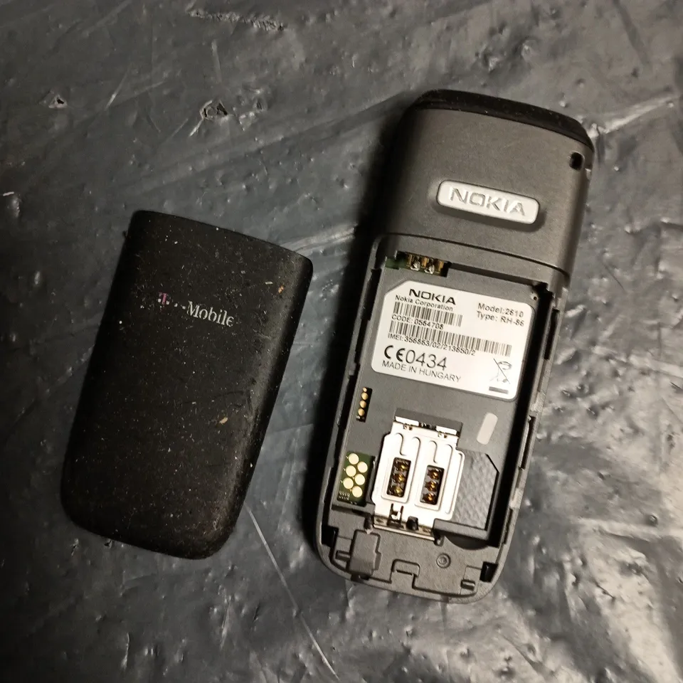 NOKIA 2610 MOBILE PHONE 