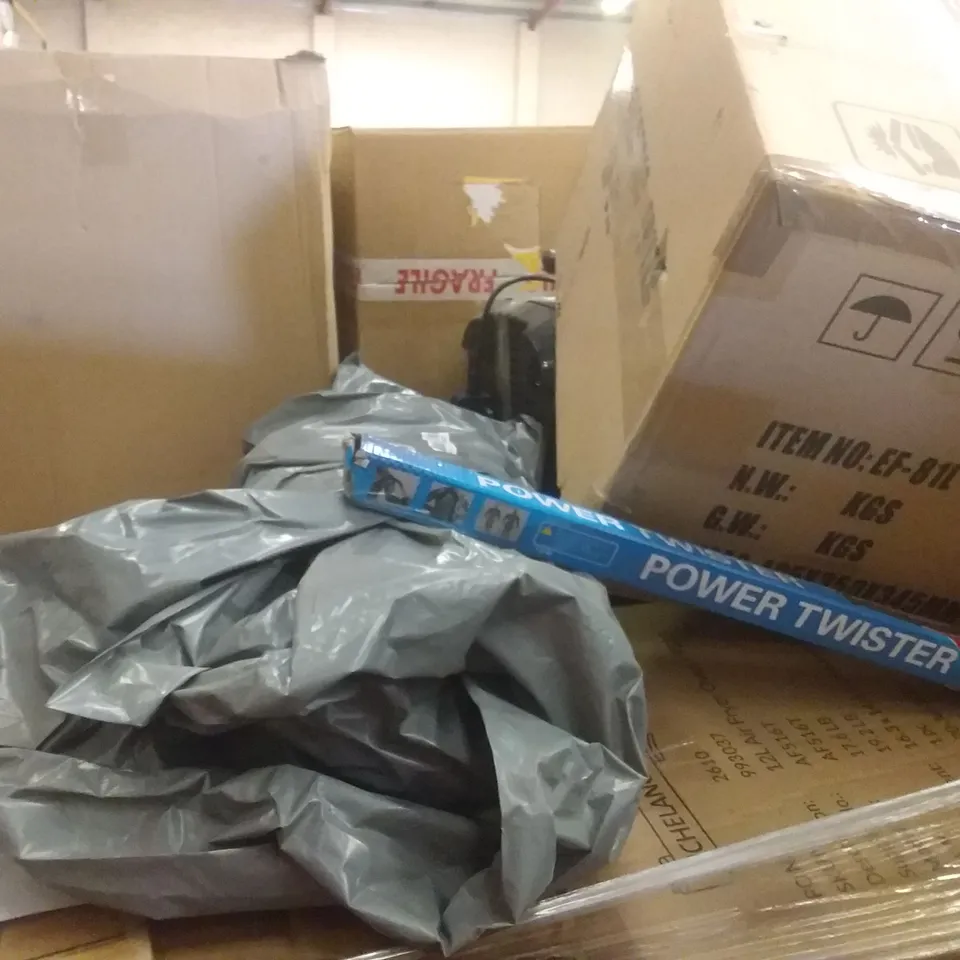 PALLET OF ASSORTED ITEMS INCLUDING BOSCH AEROTWIN, PHI VILLA GLASS TABLE, KARY LED DESK LAMP, MICHELANGELO AIR FRYER OVEN, ELECTRIC FAT FRYER, POWER TWIST