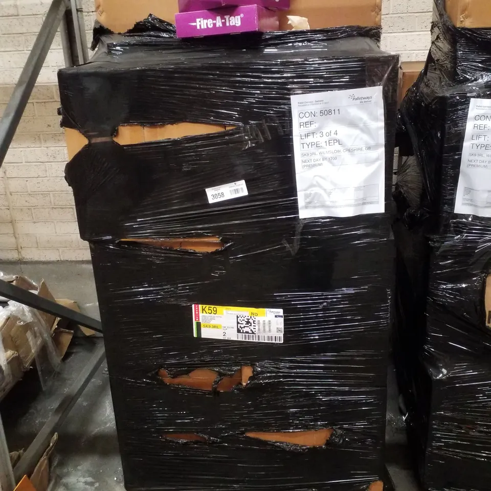PALLET CONTAINING LARGE QUANTITY OF ASSORTED FIRE-A-TAGS