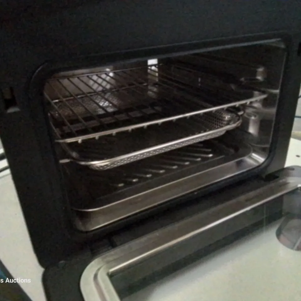 BOXED INNOTECK KITCHEN PRO 9 IN 1 DIGITAL STEAM AIR FRYER OVEN
