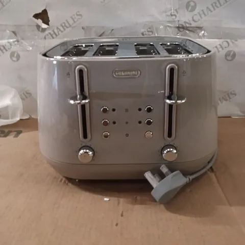 BOXED DELONGHI ECLETTICA TOASTER - CTY4003