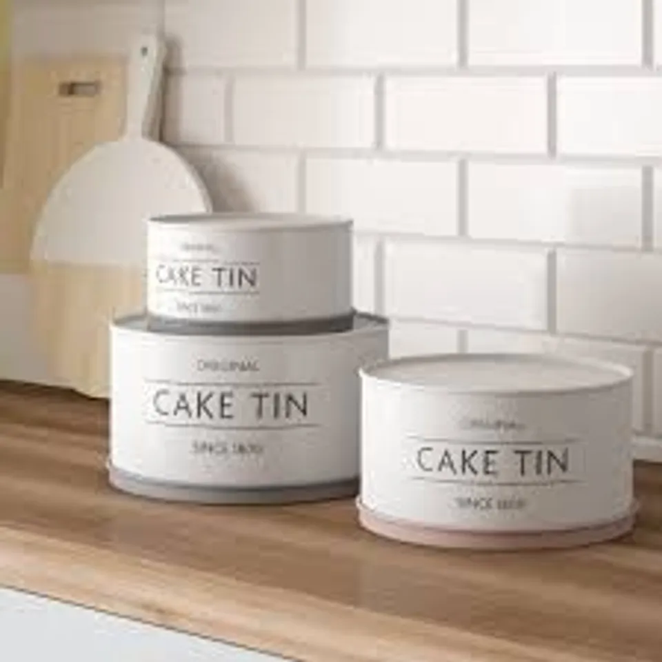 BOXED INNOVATIVE KITCHEN 3 PIECE CAKE TIN SET