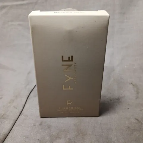 BOXED AND SEALED FYNE ARTBEAUTY SLEEK CHEEKS DIMENSION BLUSHER DUO (2X4.5G) - BLUSHING BEIGE