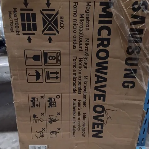 BOXED SAMSUNG BUILT IN MICROWAVE