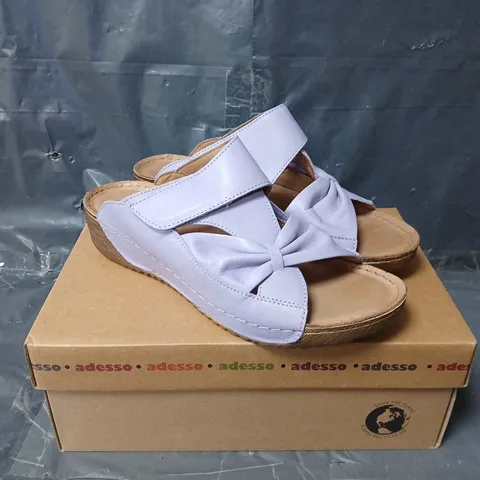 BOXED PAIR OF ADESSO LEXI BOW MULES IN VIOLET - SIZE 40
