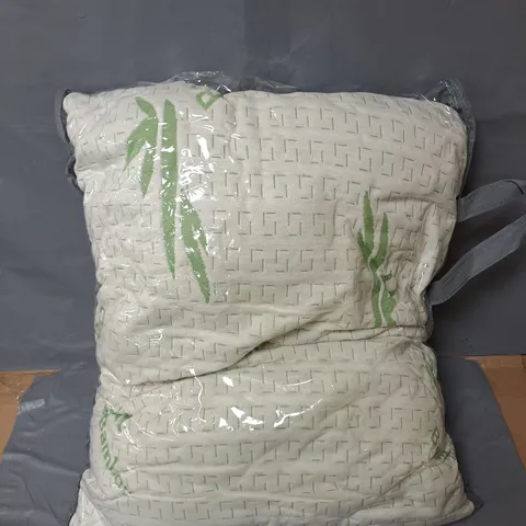 BAMBOO COMFORT PILLOW IN GREY