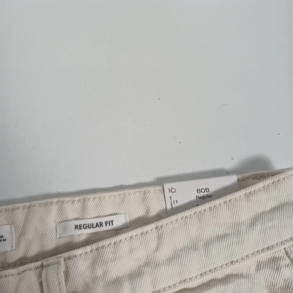 MNG BY MANGO LIGHT DENIM JEANS – REGULAR FIT, UK 16 (EU 46)