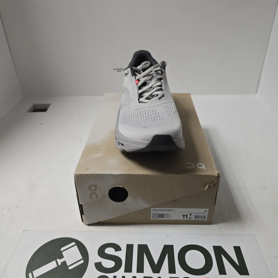 BOXED PAIR OF ON CLOUD CLOUDMASTER TRAINERS SIZE UK 10.5