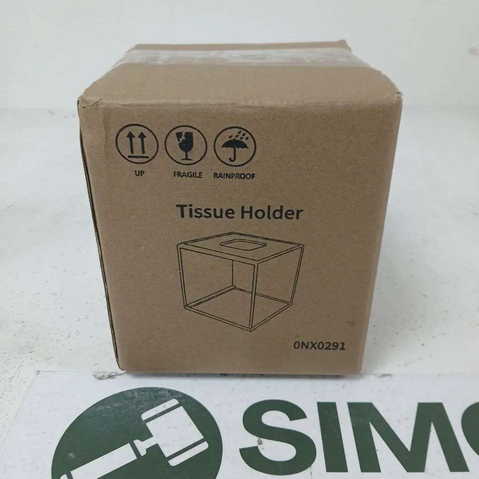 TISSUE HOLDER – WHITE CUBE (ONX0291) – BOXED