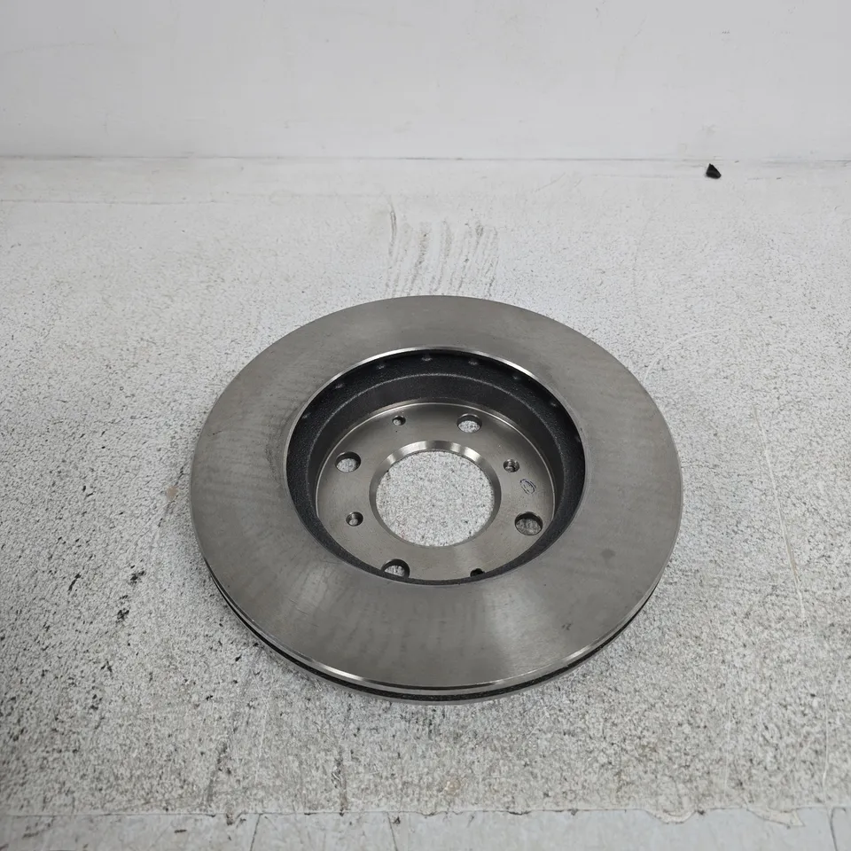 BRAKE DISC ROTOR – METAL AUTOMOTIVE COMPONENT (VEHICLE PART) 