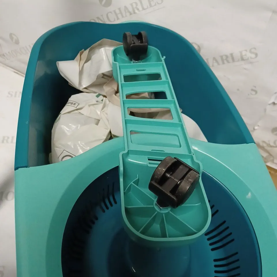 BLUE AND GREY MOP