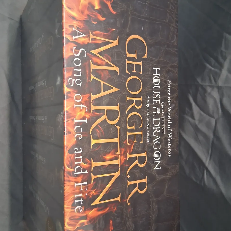 BOXED AND SEALED A GAME OF THRONES BOX SET SONG OF ICE AND FIRE 7 BOOKS COLLECTION