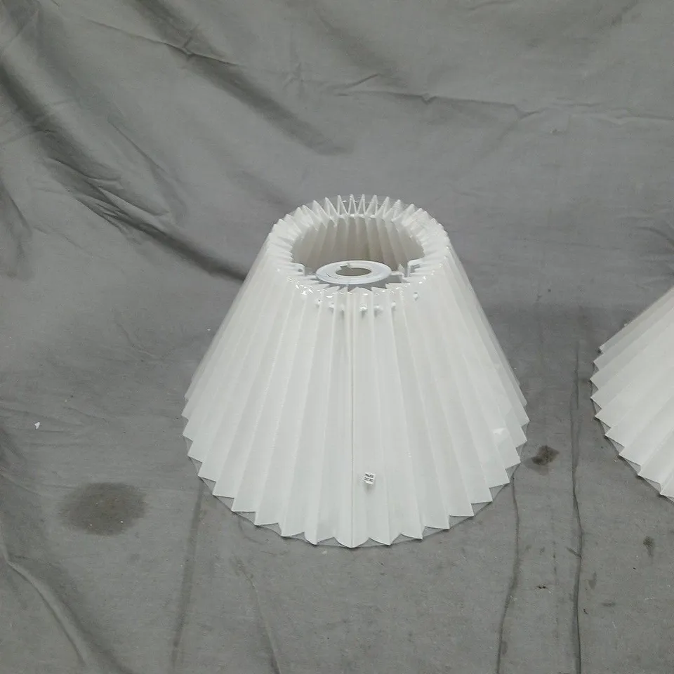JOHN LEWIS COTTON 30CM LAMPSHADE PAIR – WHITE PLEATED