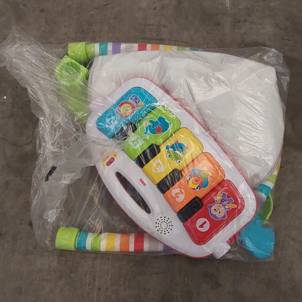 BAGGED FISHER PRICE GLOW & GROW KICK & PLAY ACTIVITY PLAY SET (1 ITEM)