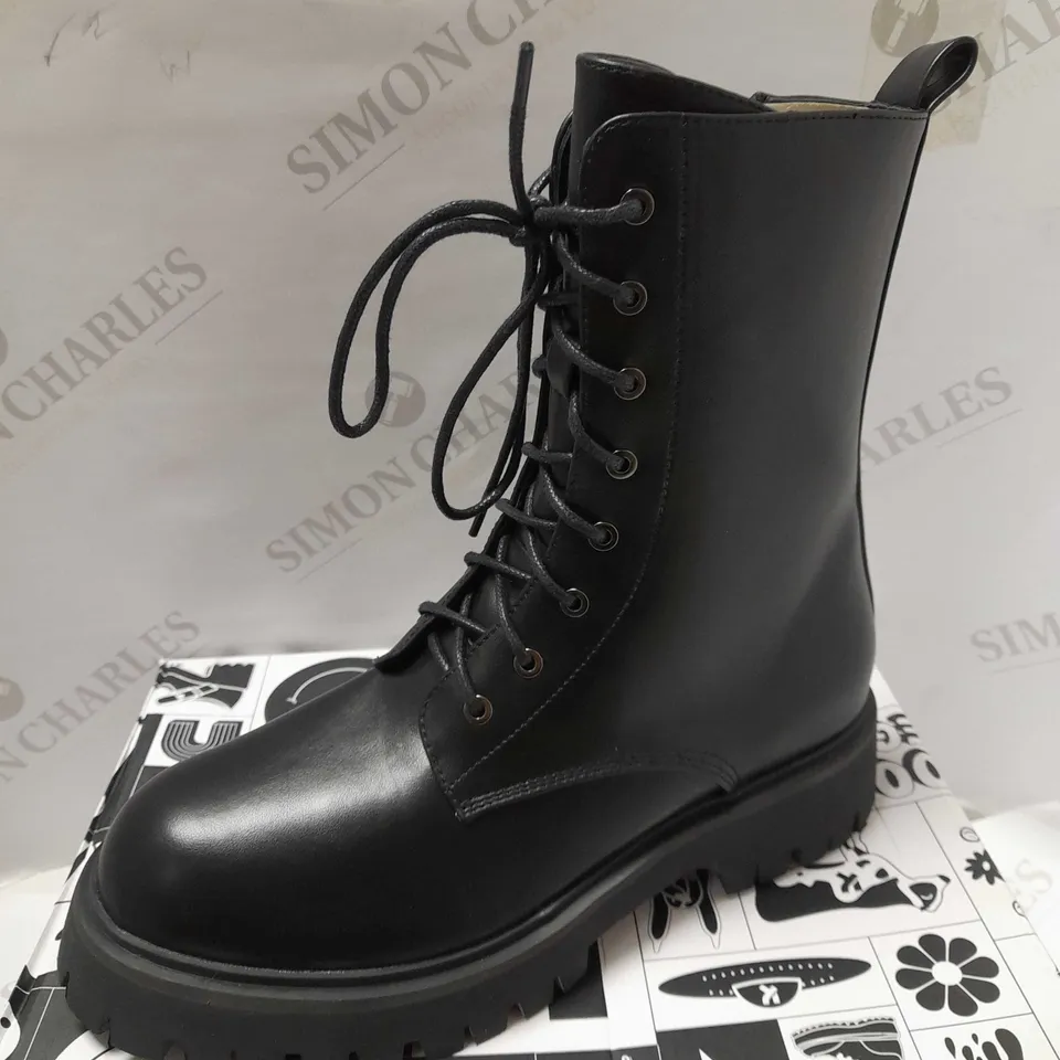 KOI ANCHOR BLACK PU MILITARY LACE UP BOOTS - SIZE 7