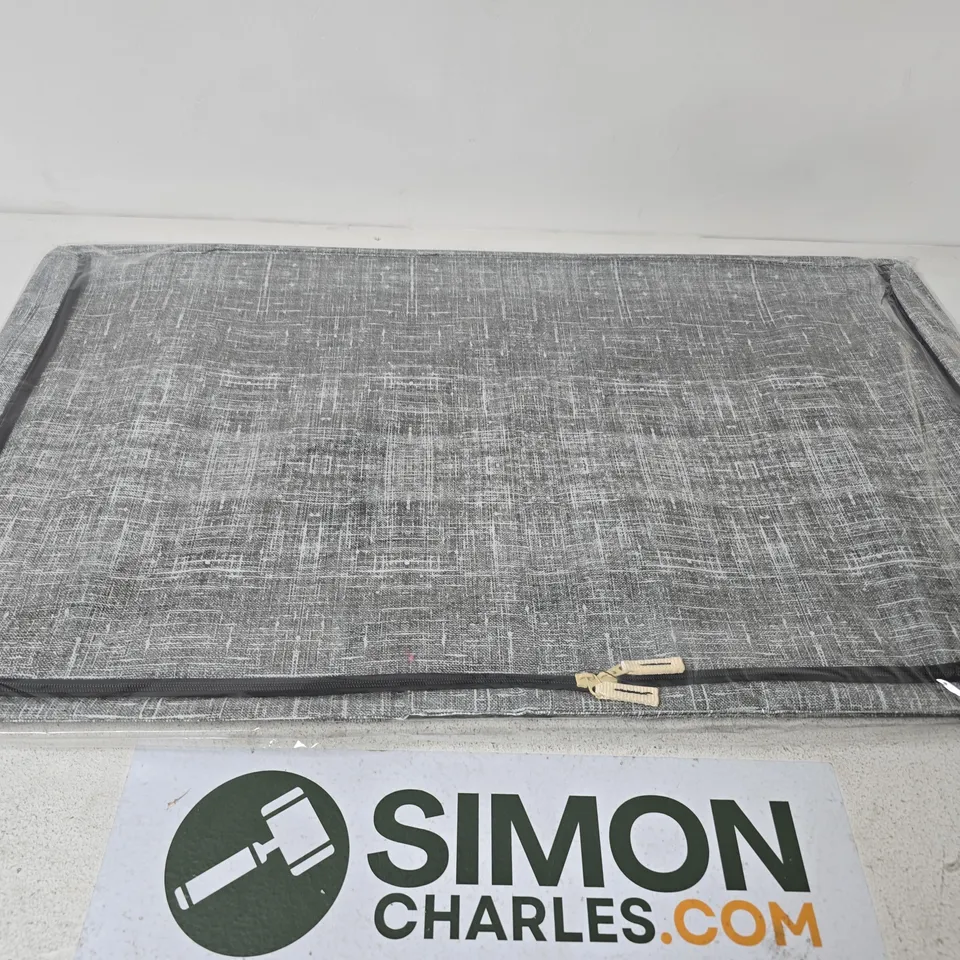 LARGE GREY STORAGE CUBE