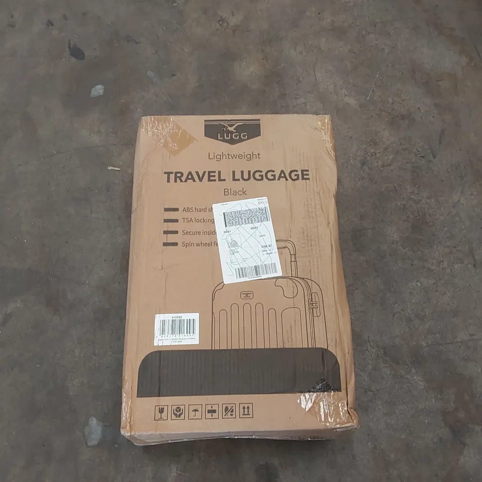 BOXED LUGG LIGHTWEIGHT TRAVEL SUITCASE 