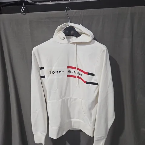 TOMMY HILFIGER WHITE HOODIE – ORGANIC COTTON BLEND, SIZE M - SMALL STAIN ON BACK 