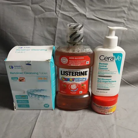 APPROXIMATELY 15 ASSORTED HEALTH & BEAUTY PRODUCTS TO INCLUDE MOUTHWASH, CERA VA AND RETAINER KIT