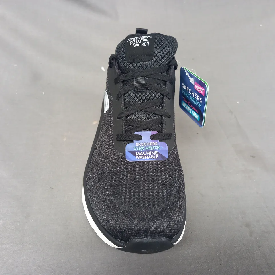 BOXED PAIR OF SKECHERS D'LUX WALKER SHOES IN COAL BLACK UK SIZE 6