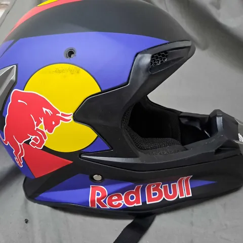 RED BULL DOT FMVSS 218 FULL FACE HELMET