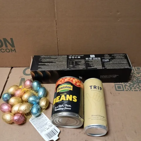 APPROXIMATELY 10 ASSORTED FOOD/DRINK PRODUCTS TO INCLUDE TRIP DRINK, BAKED BEANS, CHOCOLATE EGGS ETC