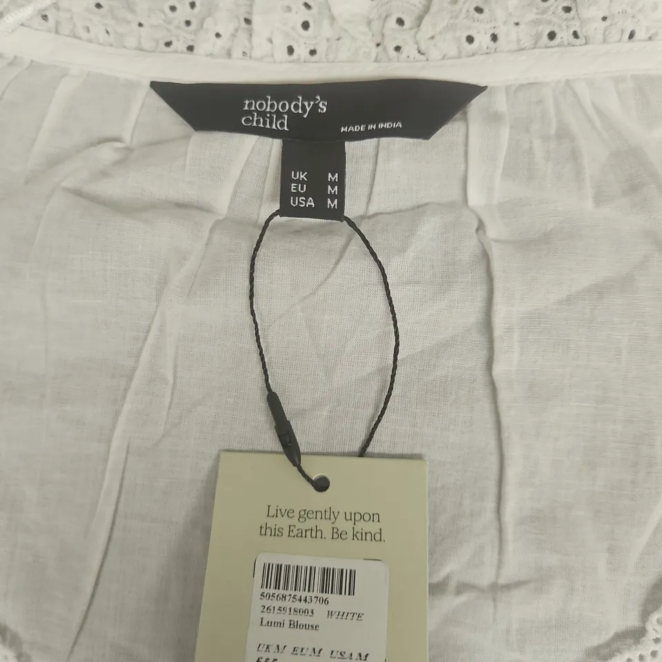 NOBODY'S CHILD WHITE LUMI BLOUSE – UK M (EU M / USA M)
