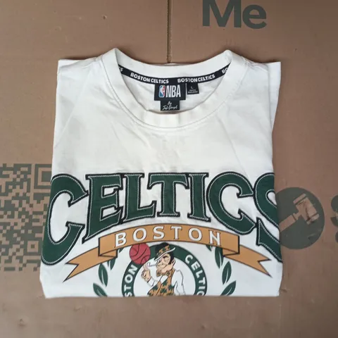 NBA BOSTON CELTICS SHORT SLEEVE T-SHIRT IN WHITE SIZE LARGE