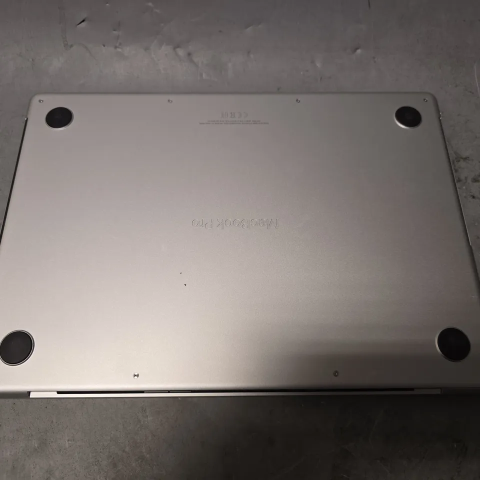 BOXED APPLE MACBOOK PRO A2992 LAPTOP 