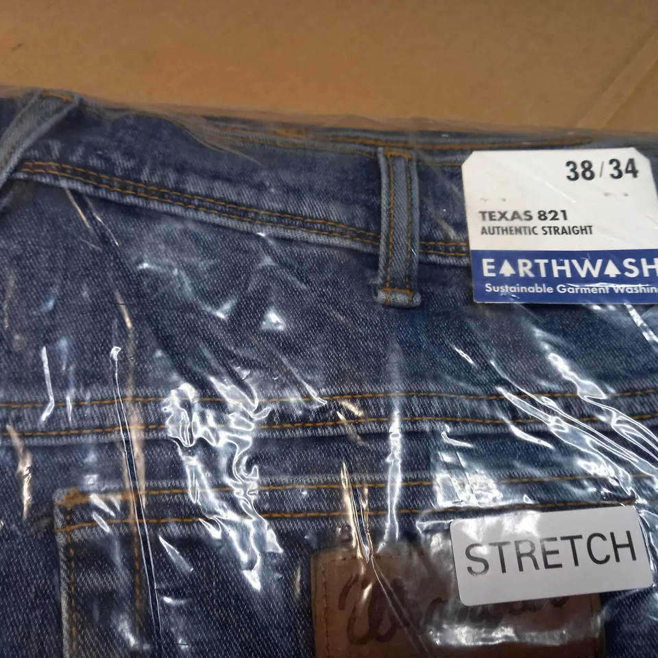 PACKAGED  WRANGLER TEXAS JEANS - SIZE W38/L34