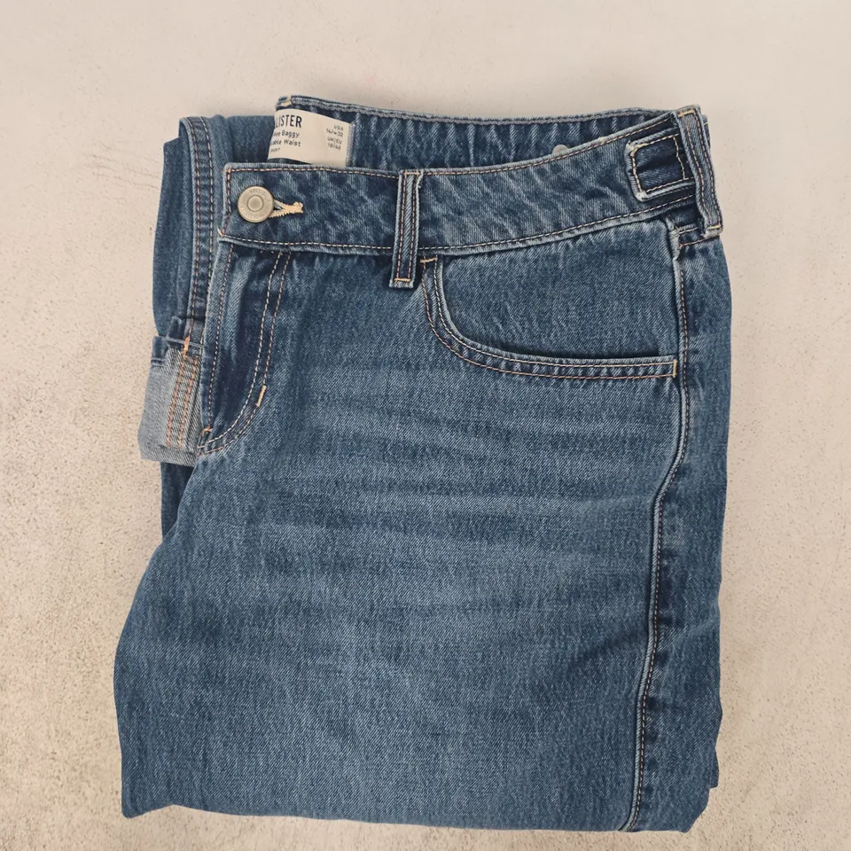 HOLLISTER LOW-RISE BAGGY JEANS IN BLUE SIZE UK 18