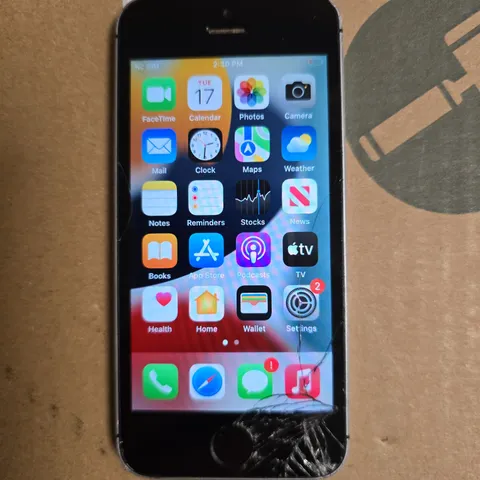 APPLE IPHONE SE SMARTPHONE 