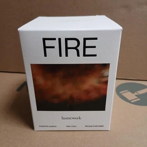 HOMEWORK FIRE SCENTED CANDLE 180G