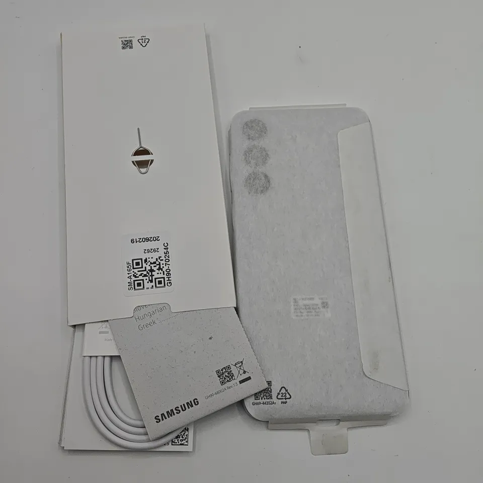 BOXED SAMSUNG GALAXY A16 4/128GB IN GRAY - SM-A165F