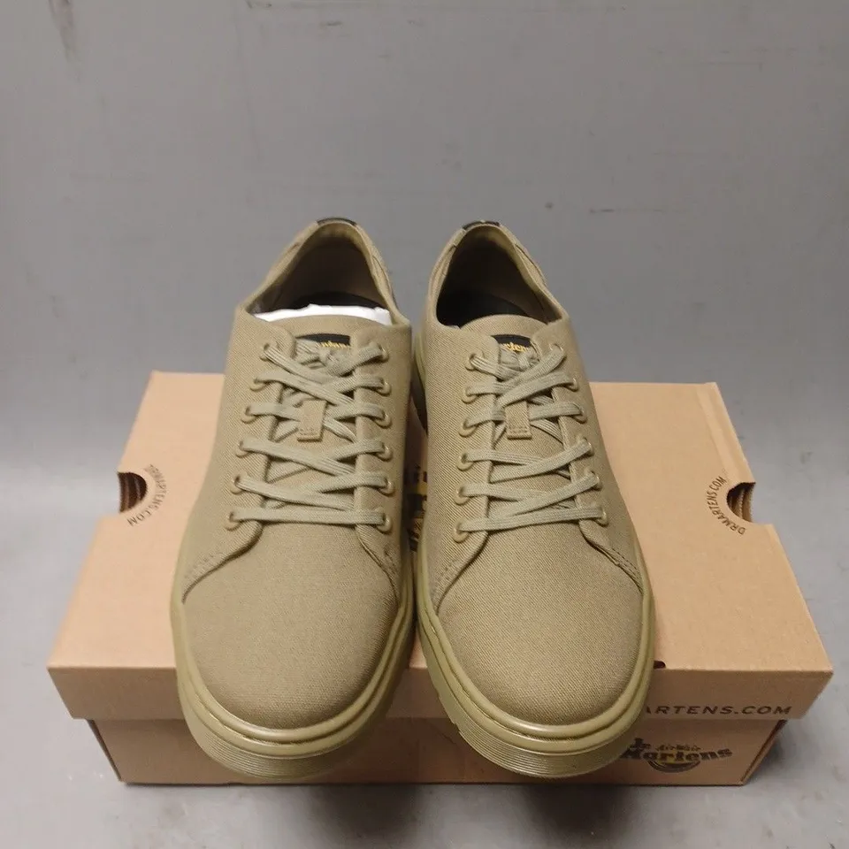 BOXED PAIR OF DR,MARTENS DANTE CANVAS SHOES - UK SIZE 8
