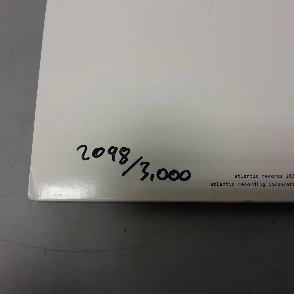 CHARLI XCX BRAT LIMITED EDITION 2098 VINYL 