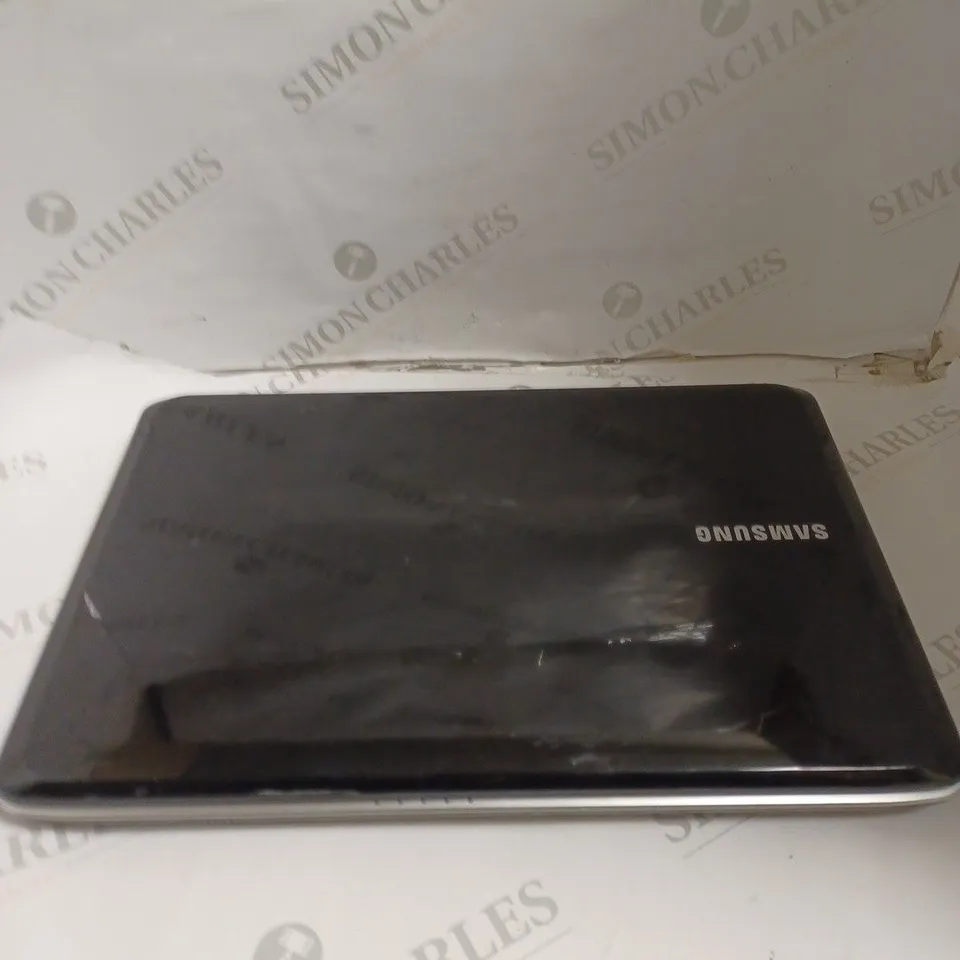SAMSUNG RV510 LAPTOP
