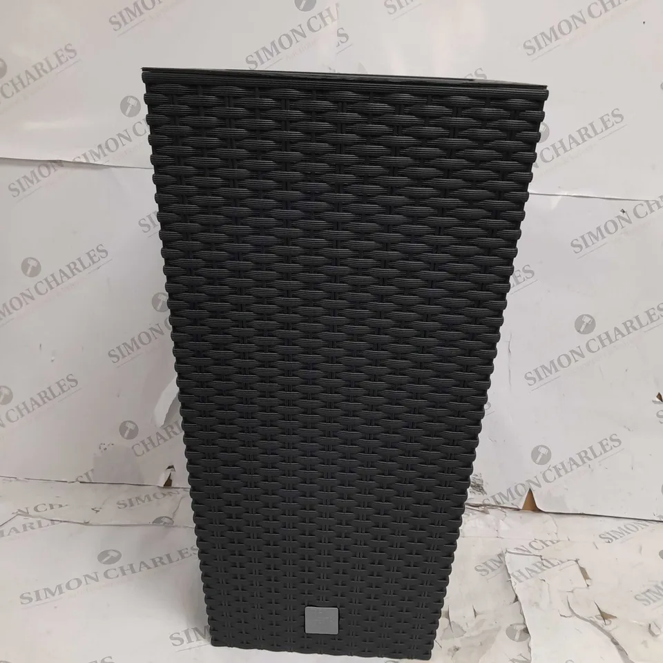 LARGE BLACK PLANT POT