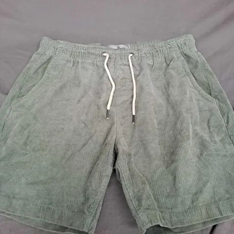 PASSENGER CORD COTTON SHORTS IN GREEN - SIZE 34