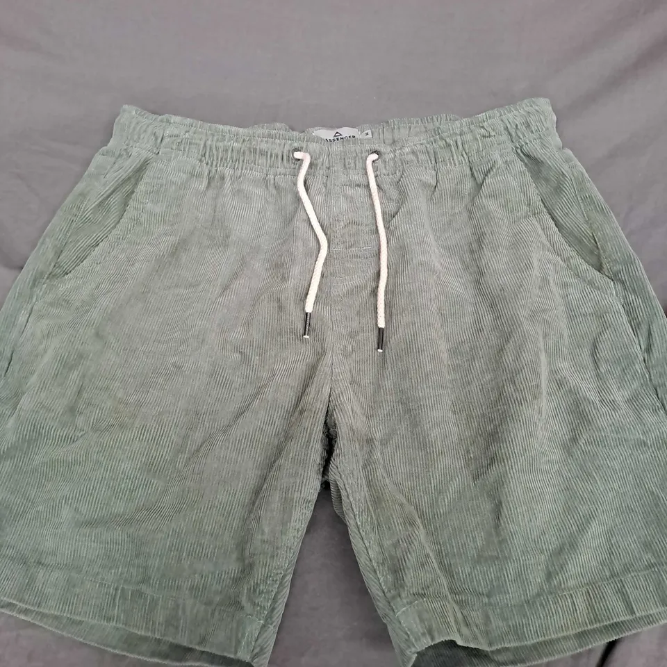 PASSENGER CORD COTTON SHORTS IN GREEN - SIZE 34