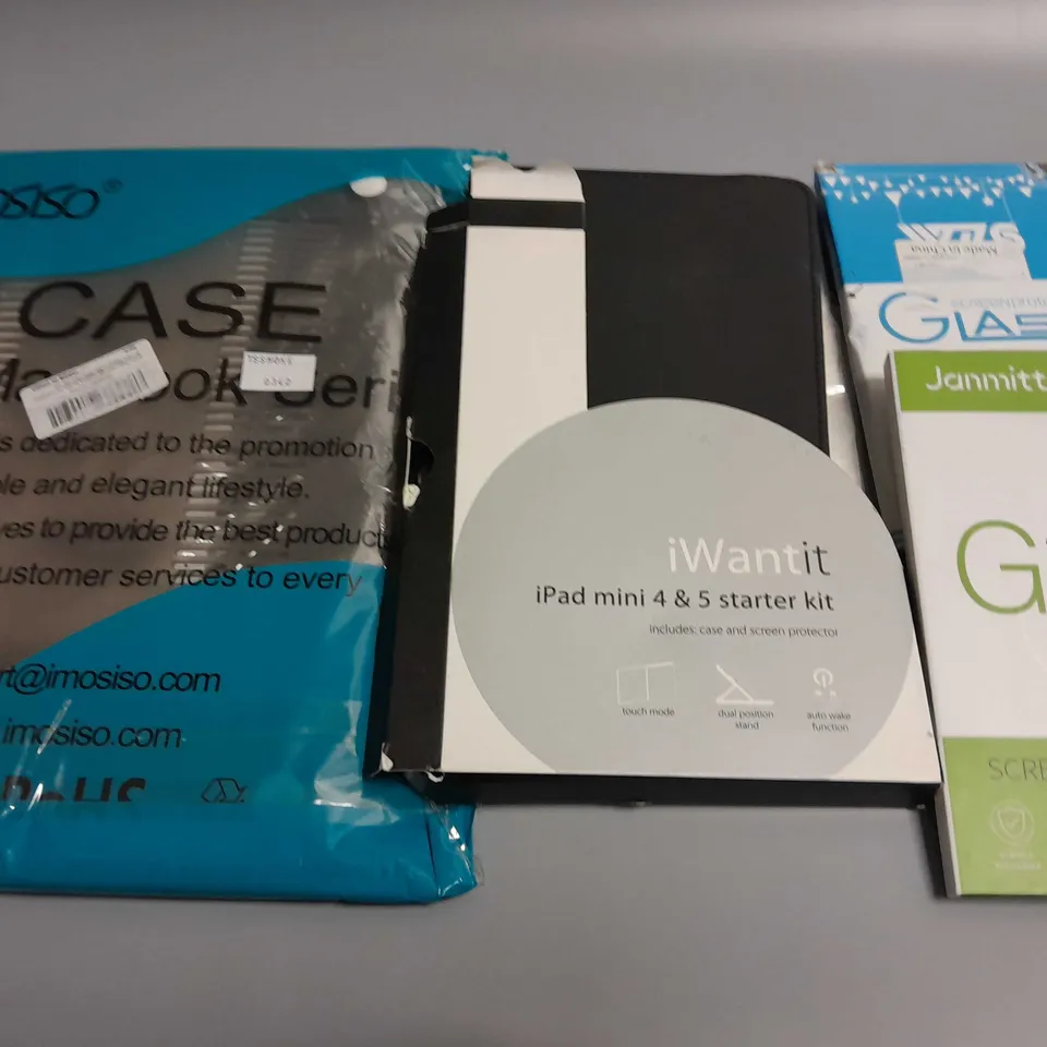 LOT OF 4 ASSORTED TABLET ACCESSORIES TO INCLUDE SCREEN PROTECTORS AND CASES